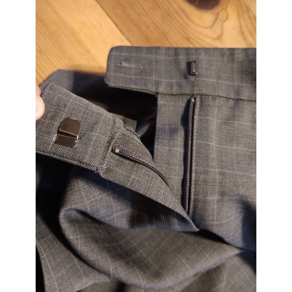 Le Suit Dress Pants Womens 12 Gray Check Straight Leg Lined Business Office NWT - Picture 3 of 8